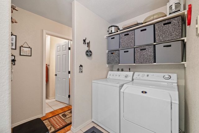 19047 Crocker Station, Groveland, CA 95321