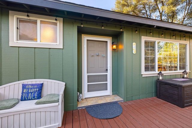 19047 Crocker Station, Groveland, CA 95321