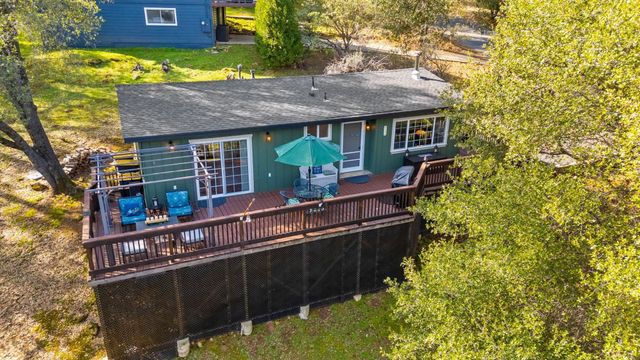 19047 Crocker Station, Groveland, CA 95321