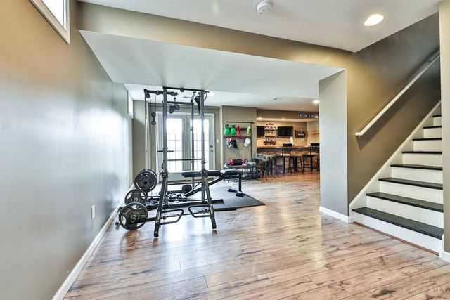 16 Ridge Wood Drive, Monroe, OH 45050