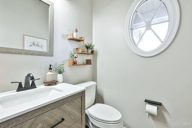 16 Ridge Wood Drive, Monroe, OH 45050