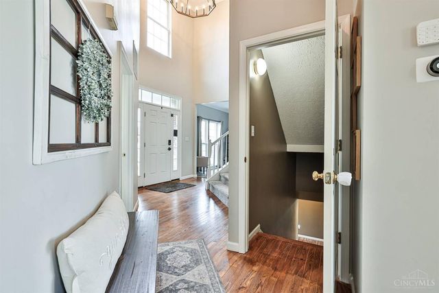 16 Ridge Wood Drive, Monroe, OH 45050