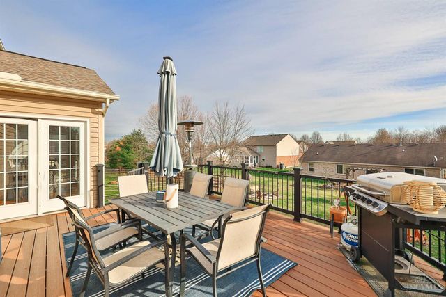 16 Ridge Wood Drive, Monroe, OH 45050