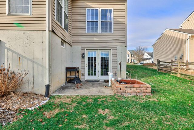 16 Ridge Wood Drive, Monroe, OH 45050