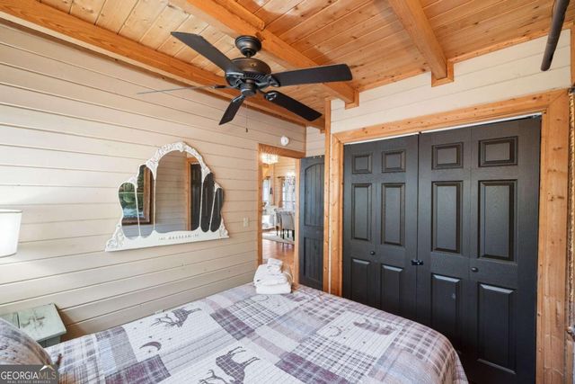 766 Laurel Ridge Drive, Blue Ridge, GA 30513