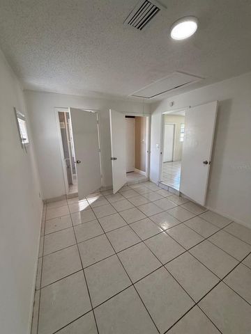 204 LA PAZ DRIVE, Kissimmee, FL 34743