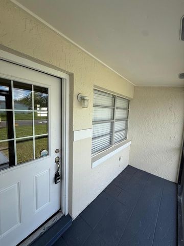 204 LA PAZ DRIVE, Kissimmee, FL 34743