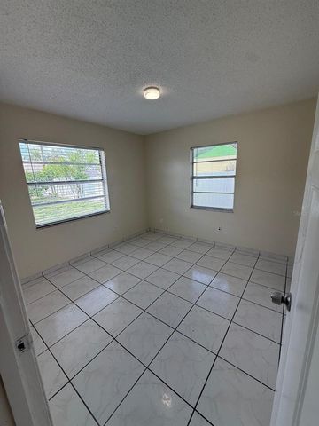 204 LA PAZ DRIVE, Kissimmee, FL 34743