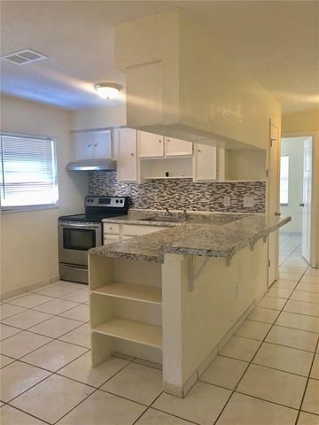 204 LA PAZ DRIVE, Kissimmee, FL 34743