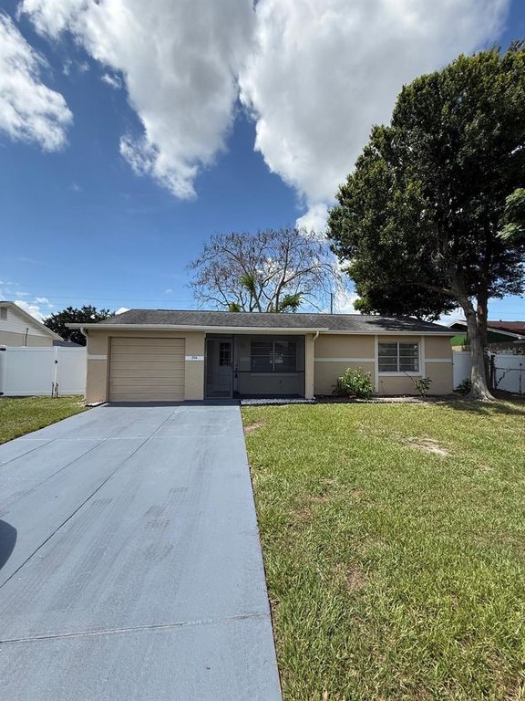 204 LA PAZ DRIVE, Kissimmee, FL 34743