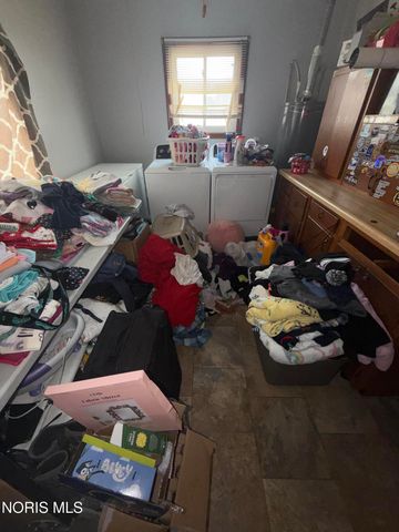 960 Willow Avenue, Toledo, OH 43605