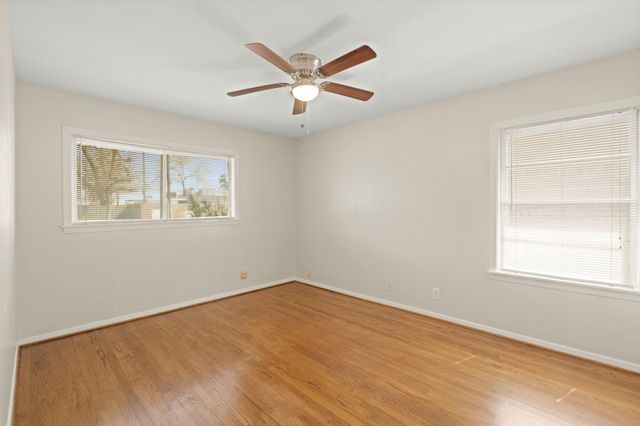 1409 Conrad Sauer Drive, Houston, TX 77043