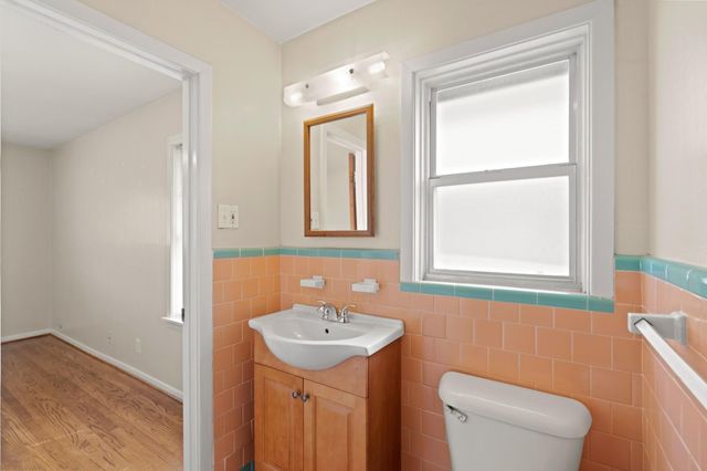 1409 Conrad Sauer Drive, Houston, TX 77043