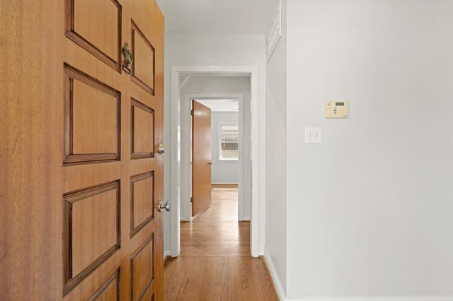 1409 Conrad Sauer Drive, Houston, TX 77043