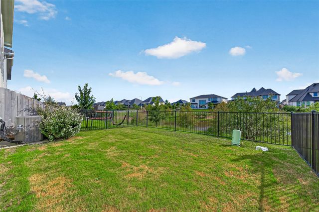 5558 Amber Brook Lane, Fulshear, TX 77441