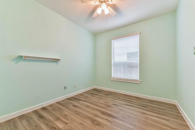 13017 Sapphire Lake Lane, Texas City, TX 77568