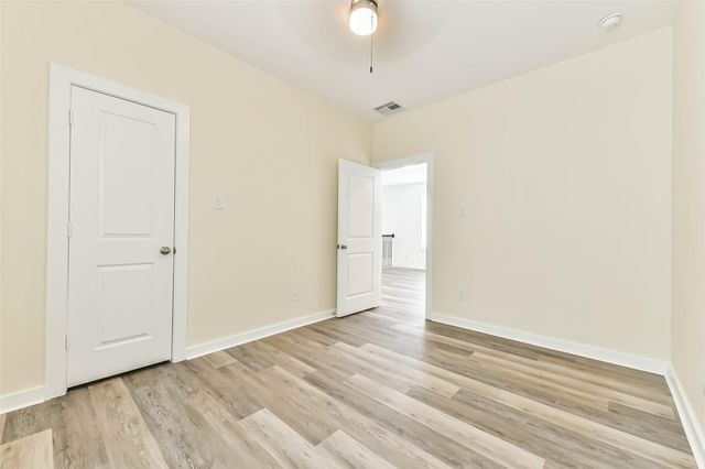 13017 Sapphire Lake Lane, Texas City, TX 77568