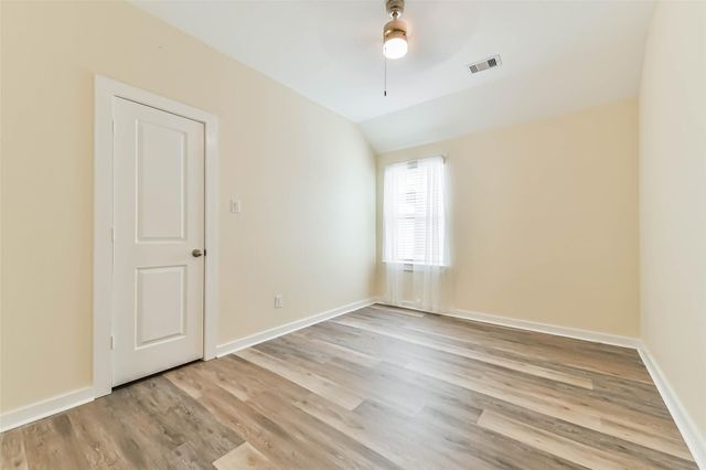 13017 Sapphire Lake Lane, Texas City, TX 77568