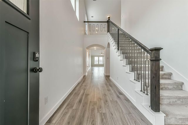 13017 Sapphire Lake Lane, Texas City, TX 77568
