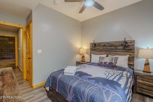 510 Houser Rd, Gatlinburg, TN 37738