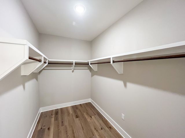 977 Hoodoo Rd, Beechgrove, TN 37018