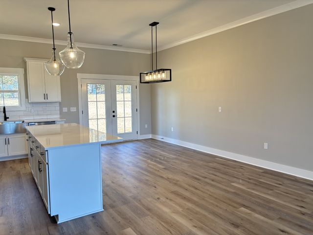 977 Hoodoo Rd, Beechgrove, TN 37018