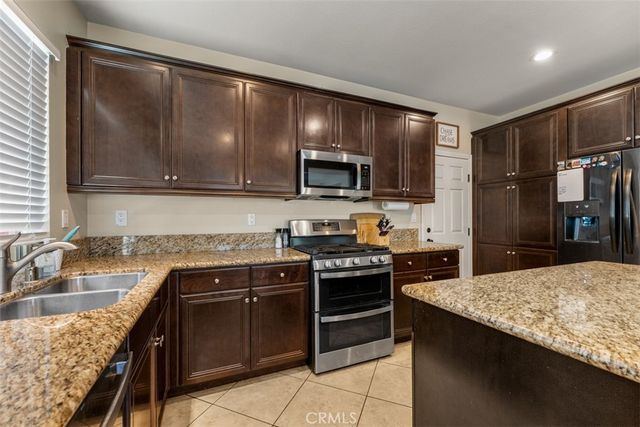 30570 Fox Sedge Way, Murrieta, CA 92563