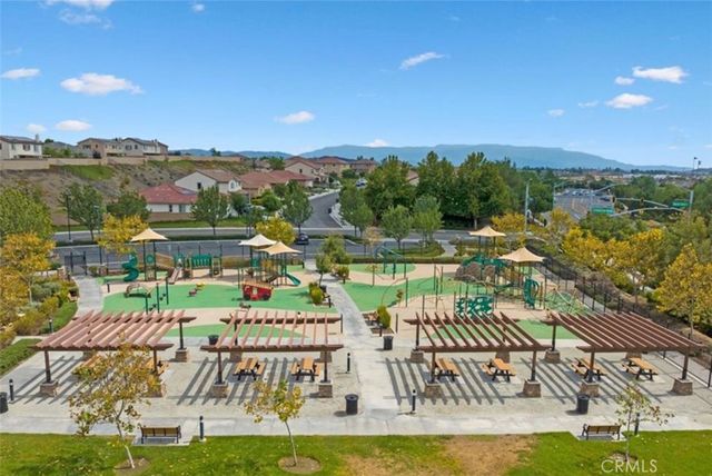 30570 Fox Sedge Way, Murrieta, CA 92563