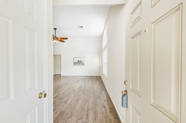 14747 Keystone Green Drive, Cypress, TX 77429