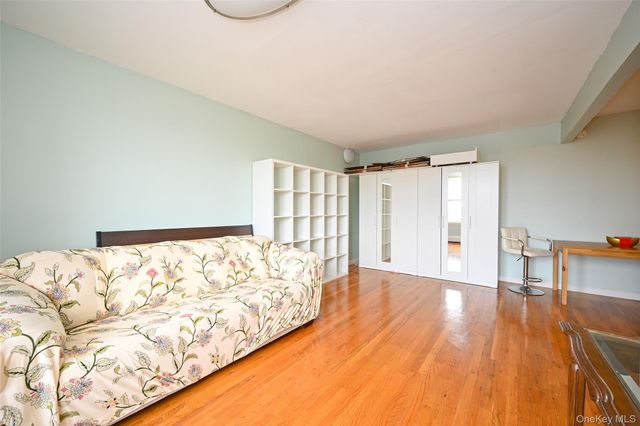84-70 129th Street 6C, Kew Gardens, NY 11415