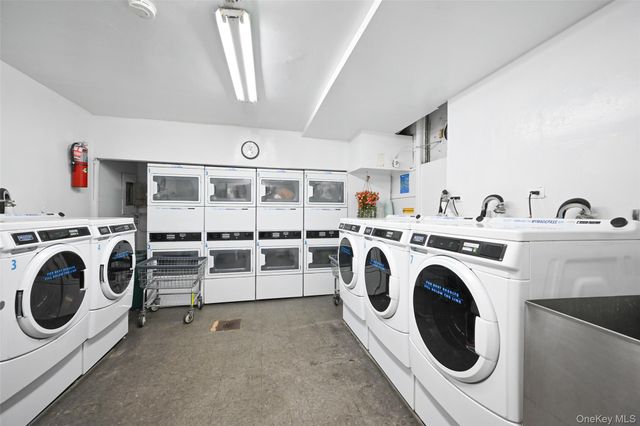 84-70 129th Street 6C, Kew Gardens, NY 11415