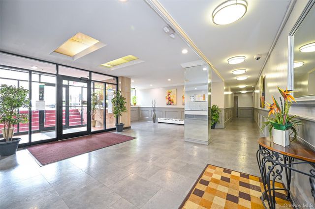 84-70 129th Street 6C, Kew Gardens, NY 11415