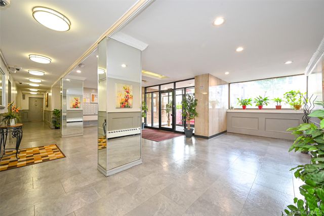 84-70 129th Street 6C, Kew Gardens, NY 11415