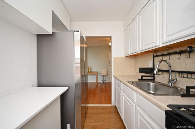 84-70 129th Street 6C, Kew Gardens, NY 11415