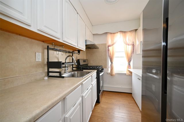 84-70 129th Street 6C, Kew Gardens, NY 11415