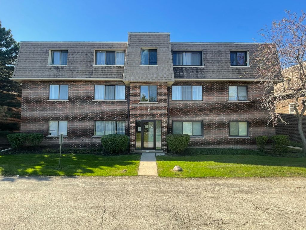1462 Carol Court 3B, Palatine, IL 60074