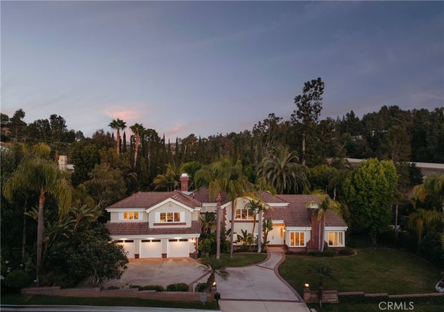 10711 Rockhurst Avenue, North Tustin, CA 92705