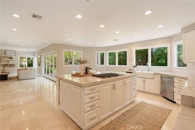 10711 Rockhurst Avenue, North Tustin, CA 92705