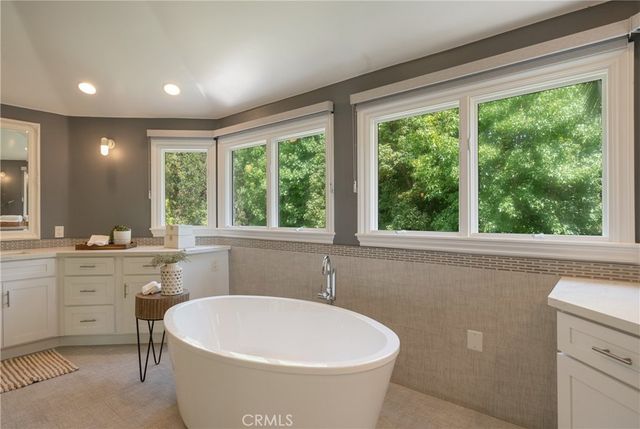 10711 Rockhurst Avenue, North Tustin, CA 92705