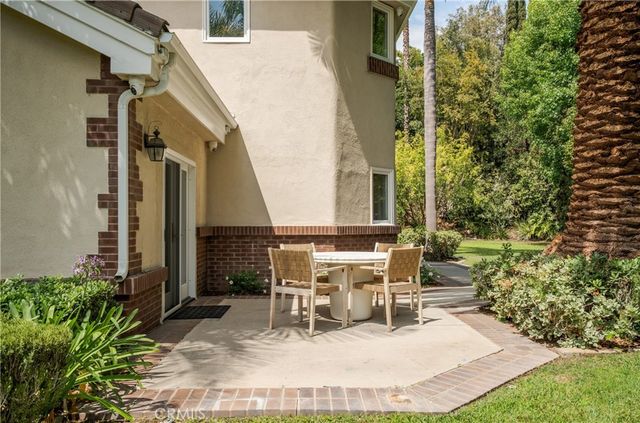 10711 Rockhurst Avenue, North Tustin, CA 92705