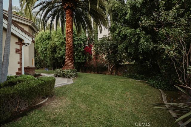 10711 Rockhurst Avenue, North Tustin, CA 92705