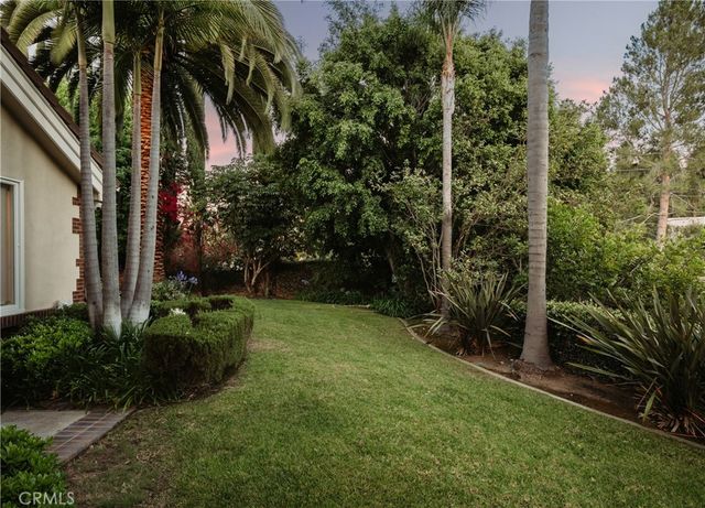 10711 Rockhurst Avenue, North Tustin, CA 92705