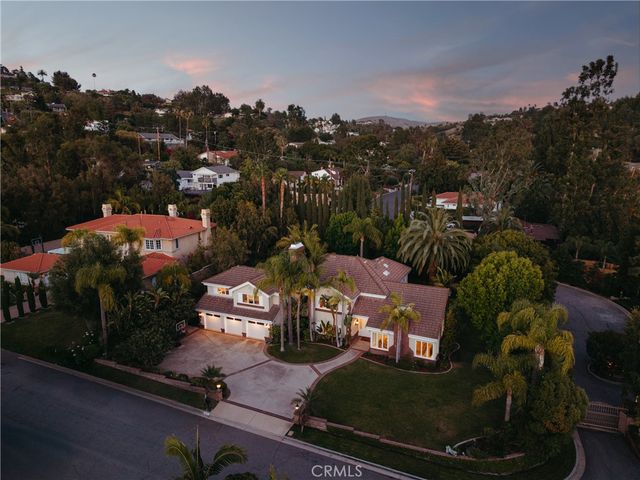 10711 Rockhurst Avenue, North Tustin, CA 92705