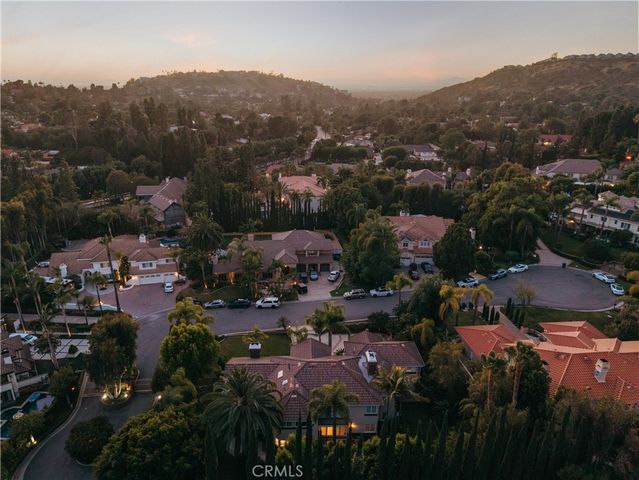 10711 Rockhurst Avenue, North Tustin, CA 92705