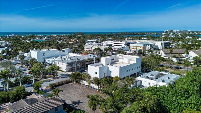 51 S ADAMS DRIVE, Sarasota, FL 34236