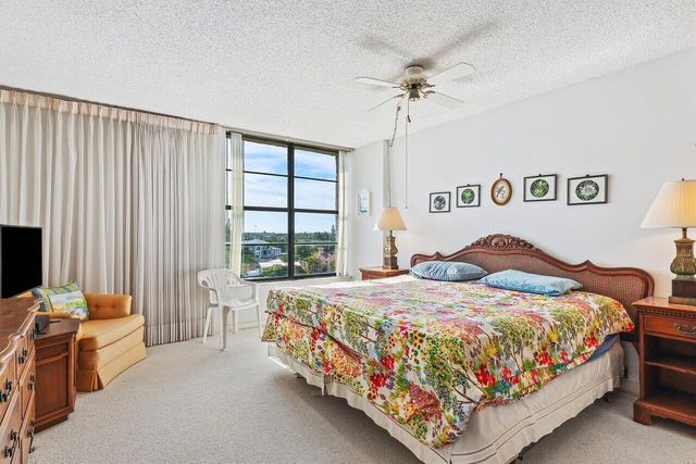 13 Royal Palm Way 602, Boca Raton, FL 33432