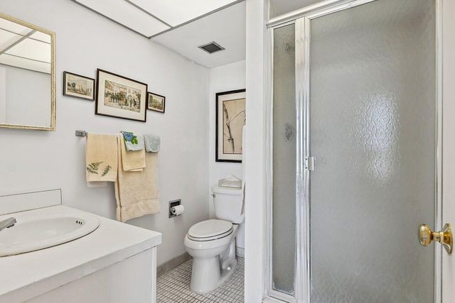 13 Royal Palm Way 602, Boca Raton, FL 33432