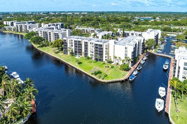 13 Royal Palm Way 602, Boca Raton, FL 33432