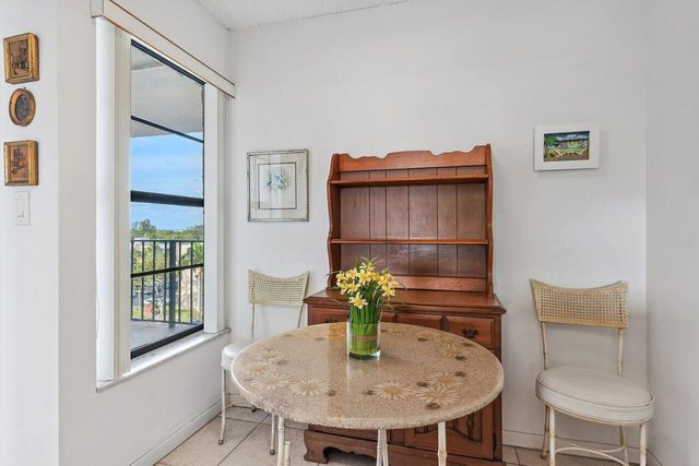 13 Royal Palm Way 602, Boca Raton, FL 33432