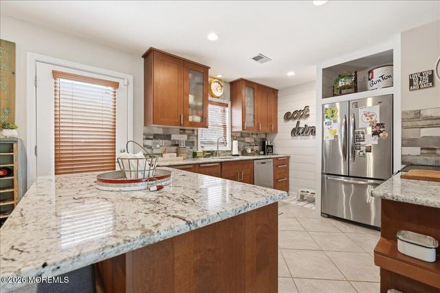 1079 Cavan Drive, Toms River, NJ 08753
